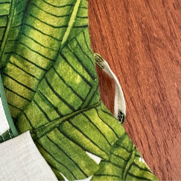 Farm Rio Palm Fan Jumpsuit size XS Missing Belt - Picture 15 of 16